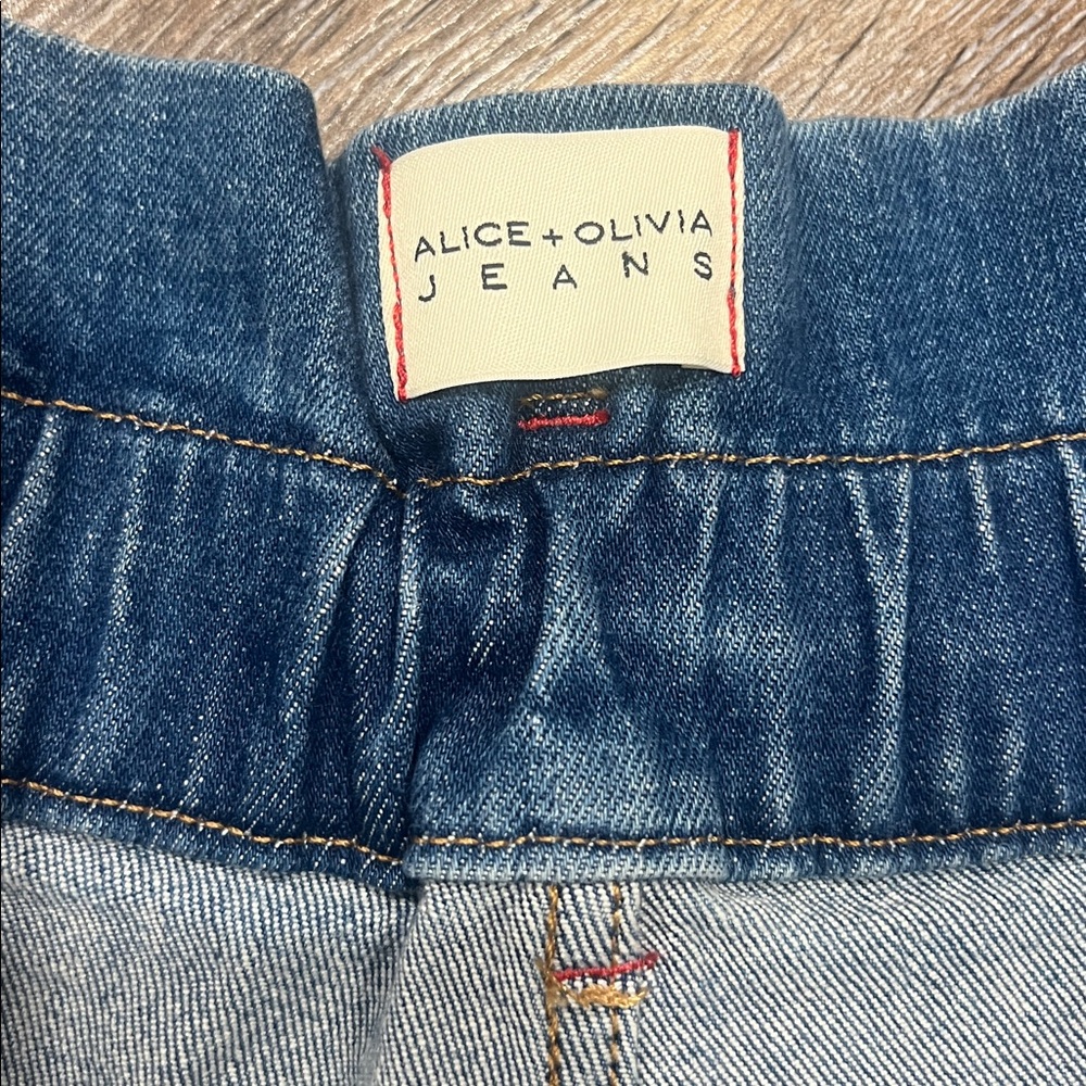 Alice + Olivia Jeans “Rosemary” High-Waisted Paperbag Belted Denim Shorts ❤️ - Picture 14 of 16